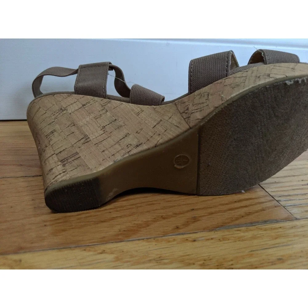 CL Laundry Dreamgirl Women's Wedge Sandals Brown Peep Toe Comfort Dress Shoes 7 - Picture 5 of 8
